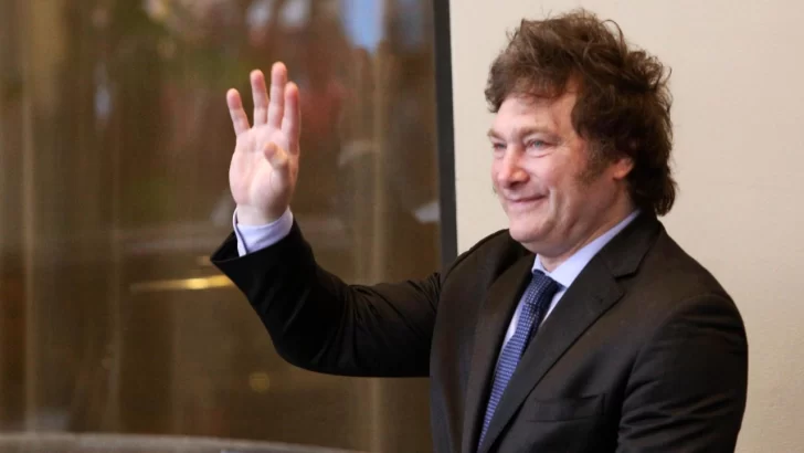 Milei citó una frase de Arturo Frondizi para defender su megadecreto Milei citó una frase de Arturo Frondizi para defender su megadecreto