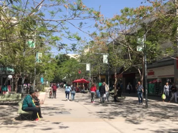 Año Nuevo: la guía completa con el funcionamiento de todos los servicios Año Nuevo: la guía completa con el funcionamiento de todos los servicios