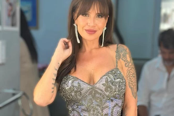 Flor Peña y sus bikinis al borde de la censura