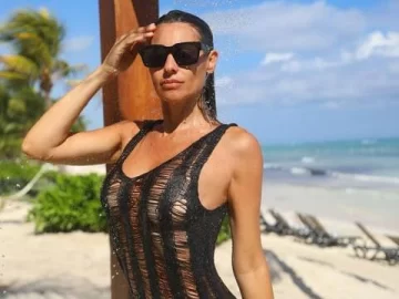 Pampita en microbikini y mojada en Cancún Pampita en microbikini y mojada en Cancún