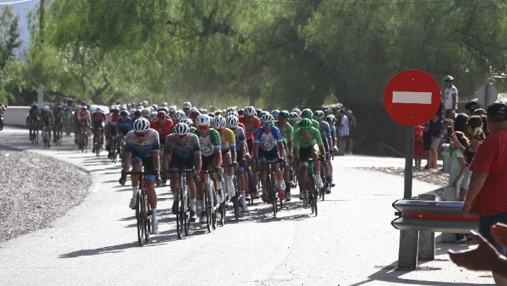 Giro del Sol: cuatro etapas para recorrer 13 departamentos y un homenaje a su creador Giro del Sol: cuatro etapas para recorrer 13 departamentos y un homenaje a su creador