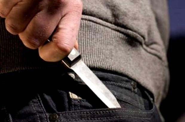 Discutió con su hermano por un celular, tomó un cuchillo y lo apuñaló: pasará un mes en prisión Discutió con su hermano por un celular, tomó un cuchillo y lo apuñaló: pasará un mes en prisión