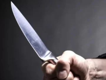 Con un cuchillo, un sujeto intentó asaltar a un niño de 12 años que iba a la escuela Con un cuchillo, un sujeto intentó asaltar a un niño de 12 años que iba a la escuela