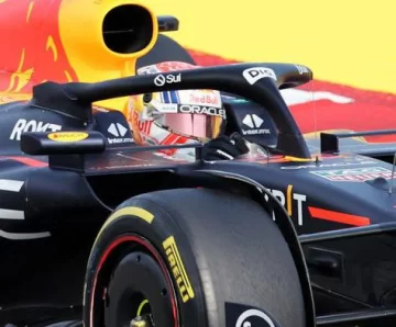 Max no afloja y lidera las prácticas