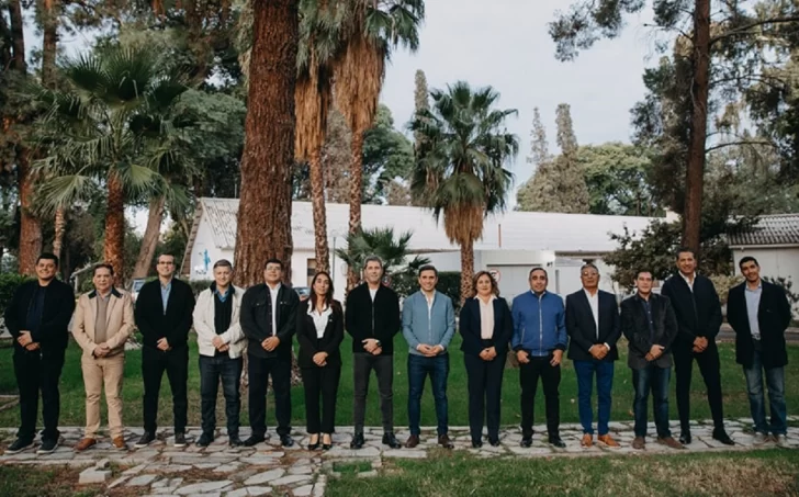 Tras un encuentro por la campaña, Uñac respaldó la liga de intendentes Tras un encuentro por la campaña, Uñac respaldó la liga de intendentes