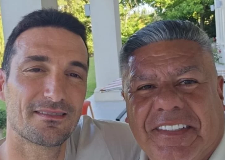 Scaloni y Tapia sellaron su conformidad con una selfie