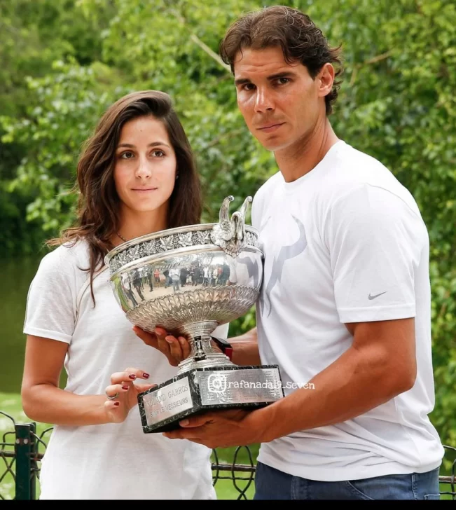 La paternidad de Nadal, tema del día en España