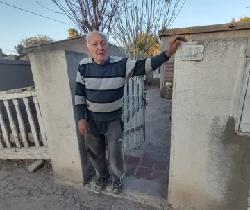 Caen dos gitanos por el cuento del tío a tres ancianos que entregaron 60.000 dólares