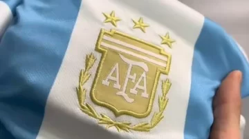 Filtraron la nueva camiseta de la Selección: tiene el escudo renovado Filtraron la nueva camiseta de la Selección: tiene el escudo renovado