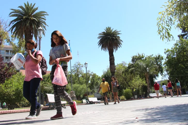 Prevén una máxima de 29°C y se espera un alivio de las intensas temperaturas Prevén una máxima de 29°C y se espera un alivio de las intensas temperaturas