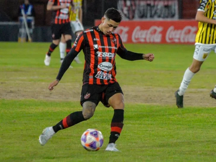 El volante Kevin González es el nuevo refuerzo en San Martín El volante Kevin González es el nuevo refuerzo en San Martín