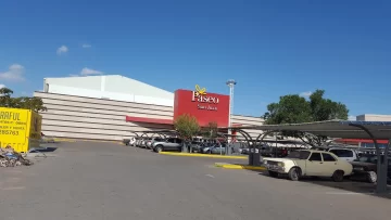 La atraparon robando en el Hiper desde shampoo hasta chupetes La atraparon robando en el Hiper desde shampoo hasta chupetes