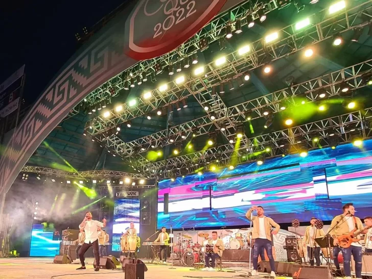 Omega, en barra a Cosquín