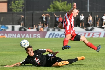 Barracas Central ‘recibió’ a Riestra en la Primera A, ganándole 1 a 0 Barracas Central ‘recibió’ a Riestra en la Primera A, ganándole 1 a 0