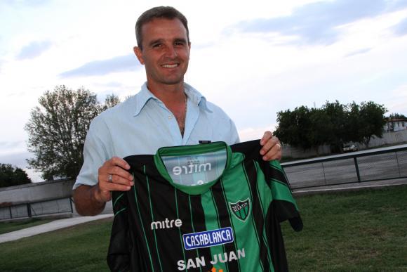 Para Lavallén, “recibir a Boca, siempre es complicado” Para Lavallén, “recibir a Boca, siempre es complicado”