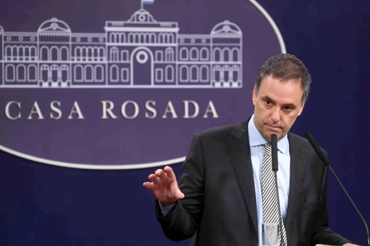 Adorni sobre Espert: “Si siguen faltando explicaciones las va a tener que dar”