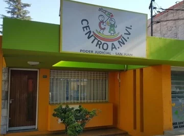 Condenan a un hombre que manoseó a una vecina menor de edad mientras bailaban Condenan a un hombre que manoseó a una vecina menor de edad mientras bailaban