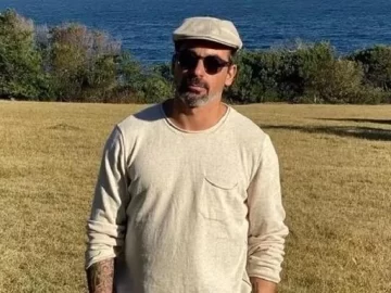 El Pocho Lavezzi volvió a ser internado por problemas de salud mental y encendió las alarmas El Pocho Lavezzi volvió a ser internado por problemas de salud mental y encendió las alarmas