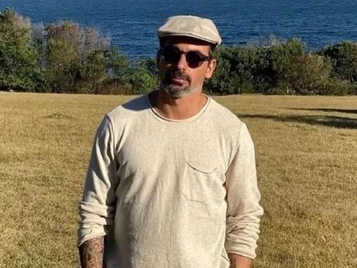 El Pocho Lavezzi volvió a ser internado por problemas de salud mental y encendió las alarmas El Pocho Lavezzi volvió a ser internado por problemas de salud mental y encendió las alarmas