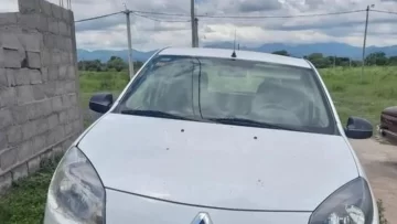 Hallan a dos hermanos muertos y golpeados en una finca