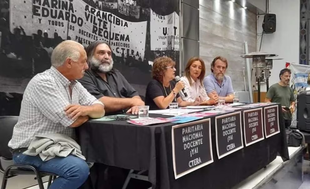 La titular de Ctera dijo que el panorama sobre comienzo de clases “es grave y pinta complicado” La titular de Ctera dijo que el panorama sobre comienzo de clases “es grave y pinta complicado”