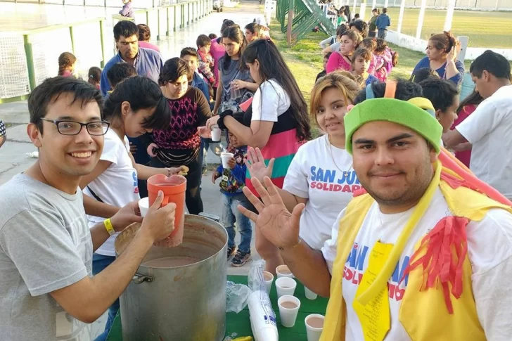 Por la crisis, piden más ayuda para niños que van a la escuela