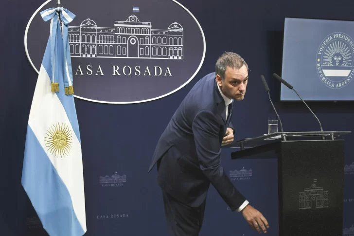 Avance del Gobierno para desregular obras sociales