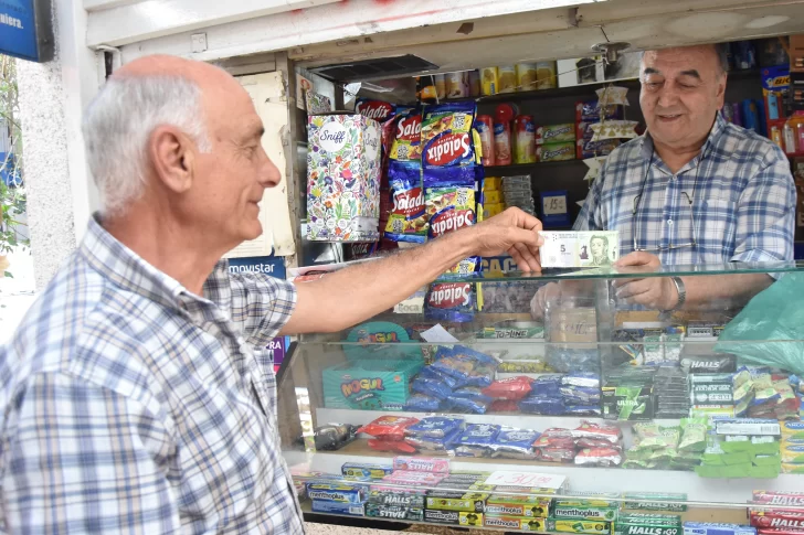 Dicen que hay monedas para canjear los billetes de 5 pesos