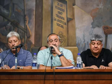 El Gobierno fijó el salario mínimo vital y móvil en $180.000 para febrero El Gobierno fijó el salario mínimo vital y móvil en $180.000 para febrero