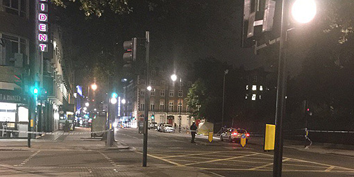 Londres: hombre mató a una mujer e hirió a otras cinco con un cuchillo Londres: hombre mató a una mujer e hirió a otras cinco con un cuchillo