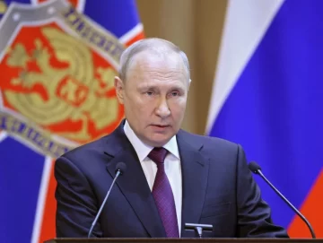 Putin renueva su advertencia a EEUU y sus aliados del riesgo de una guerra nuclear por Ucrania
