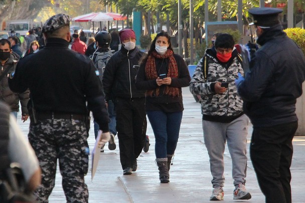 San Juan deja el aislamiento y pasa al distanciamiento: qué estipula el nuevo DNU