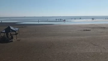 Un hombre murió ahogado frente a su familia en la playa Un hombre murió ahogado frente a su familia en la playa
