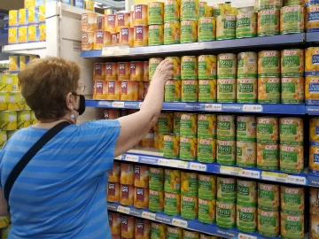 Champagne, cremas antiarrugas y comida: la lista completa de precios congelados Champagne, cremas antiarrugas y comida: la lista completa de precios congelados