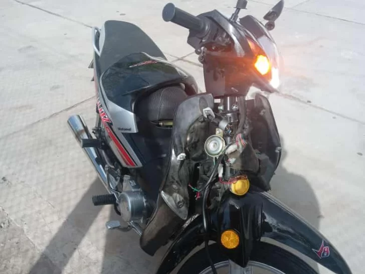 Un menor se robó una moto en la madrugada y lo atraparon horas después Un menor se robó una moto en la madrugada y lo atraparon horas después