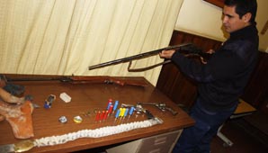 Chimbas: En allanamiento, secuestran varias armas Chimbas: En allanamiento, secuestran varias armas