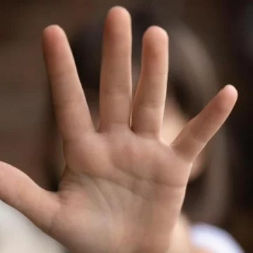 Una nena fue abusada varias veces cuando iba a jugar a la casa de la abuela de una amiga