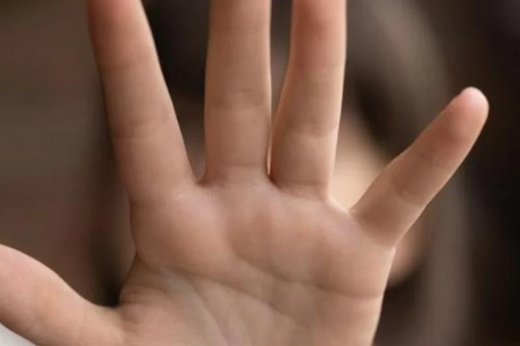 Una nena fue abusada varias veces cuando iba a jugar a la casa de la abuela de una amiga