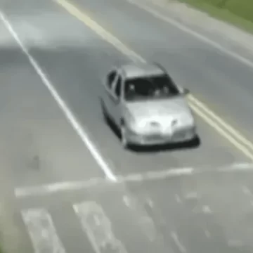 Por las amenazas a Di María, hallan el auto y ordenan la detención de policías Por las amenazas a Di María, hallan el auto y ordenan la detención de policías