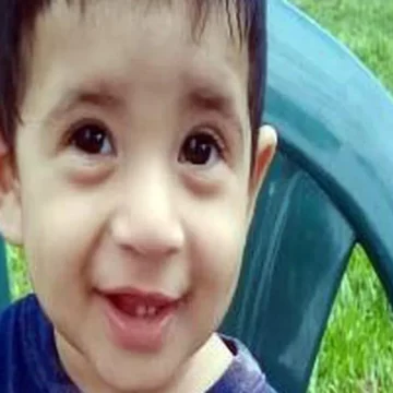 El conmocionante caso de Benjamín, el nene torturado, negado y presuntamente asesinado por sus padres El conmocionante caso de Benjamín, el nene torturado, negado y presuntamente asesinado por sus padres