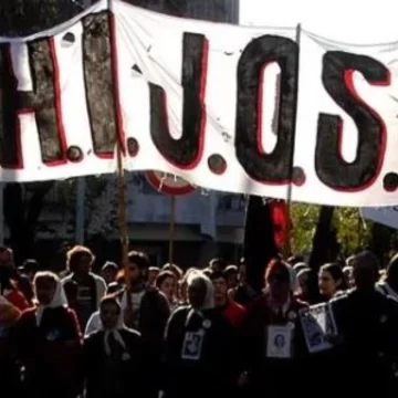 La agrupación HIJOS denunció que abusaron y amenazaron a una militante La agrupación HIJOS denunció que abusaron y amenazaron a una militante