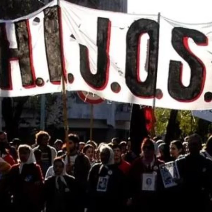 La agrupación HIJOS denunció que abusaron y amenazaron a una militante La agrupación HIJOS denunció que abusaron y amenazaron a una militante