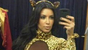 Con disfraz de tigresa Con disfraz de tigresa