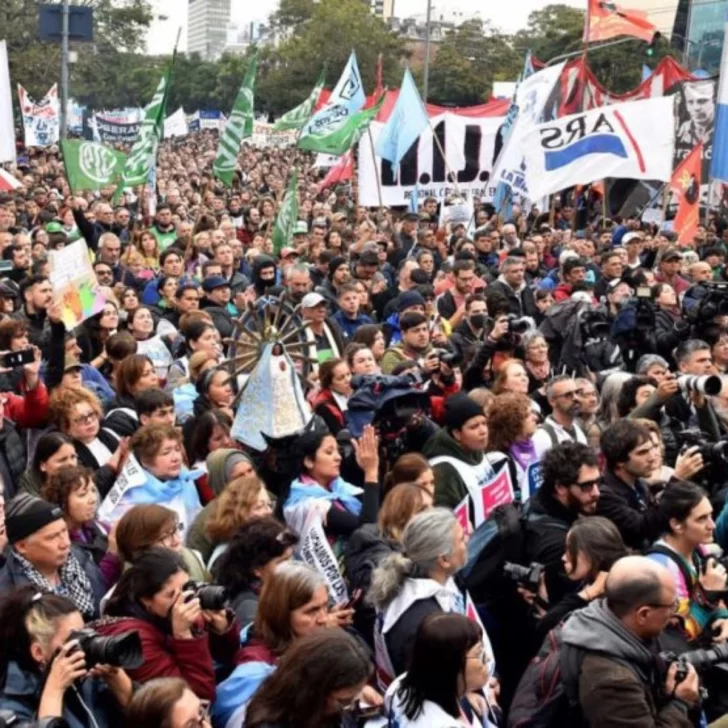 Organizaciones sociales marcharán mañana al Congreso Organizaciones sociales marcharán mañana al Congreso