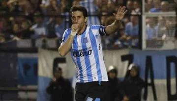 En la despedida de Cocca, Milito le dio la victoria a Racing En la despedida de Cocca, Milito le dio la victoria a Racing
