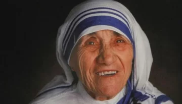 La Madre Teresa será declarada santa en 2016 La Madre Teresa será declarada santa en 2016