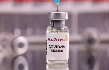 Prohibieron en Europa que se siga comercializando la vacuna de AstraZeneca contra el Covid-19