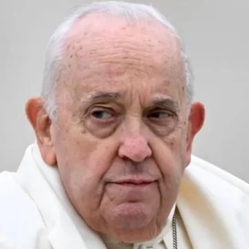 El Vaticano condenó la maternidad subrogada, el cambio de sexo y volvió a cuestionar al aborto El Vaticano condenó la maternidad subrogada, el cambio de sexo y volvió a cuestionar al aborto