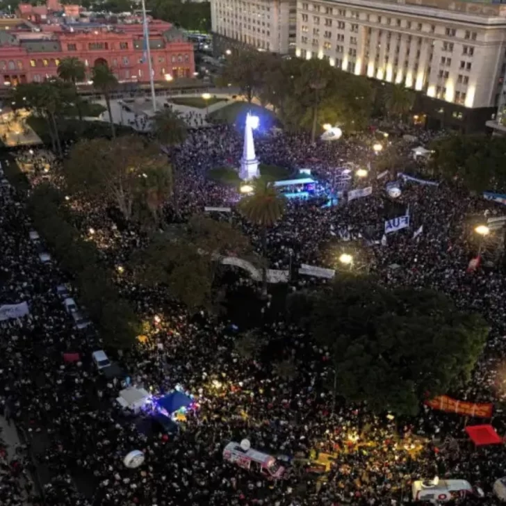 Intentó engañar a policías con un carnet de conducir trucho y pagará con tareas comunitarias Intentó engañar a policías con un carnet de conducir trucho y pagará con tareas comunitarias
