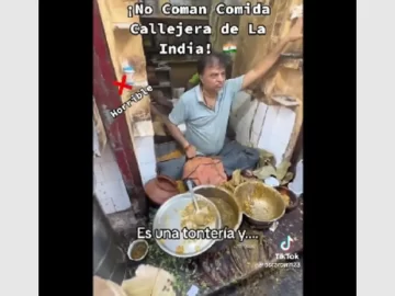 [VIDEO] Un tiktoker probó comida callejera en la India y ahora pelea por su vida